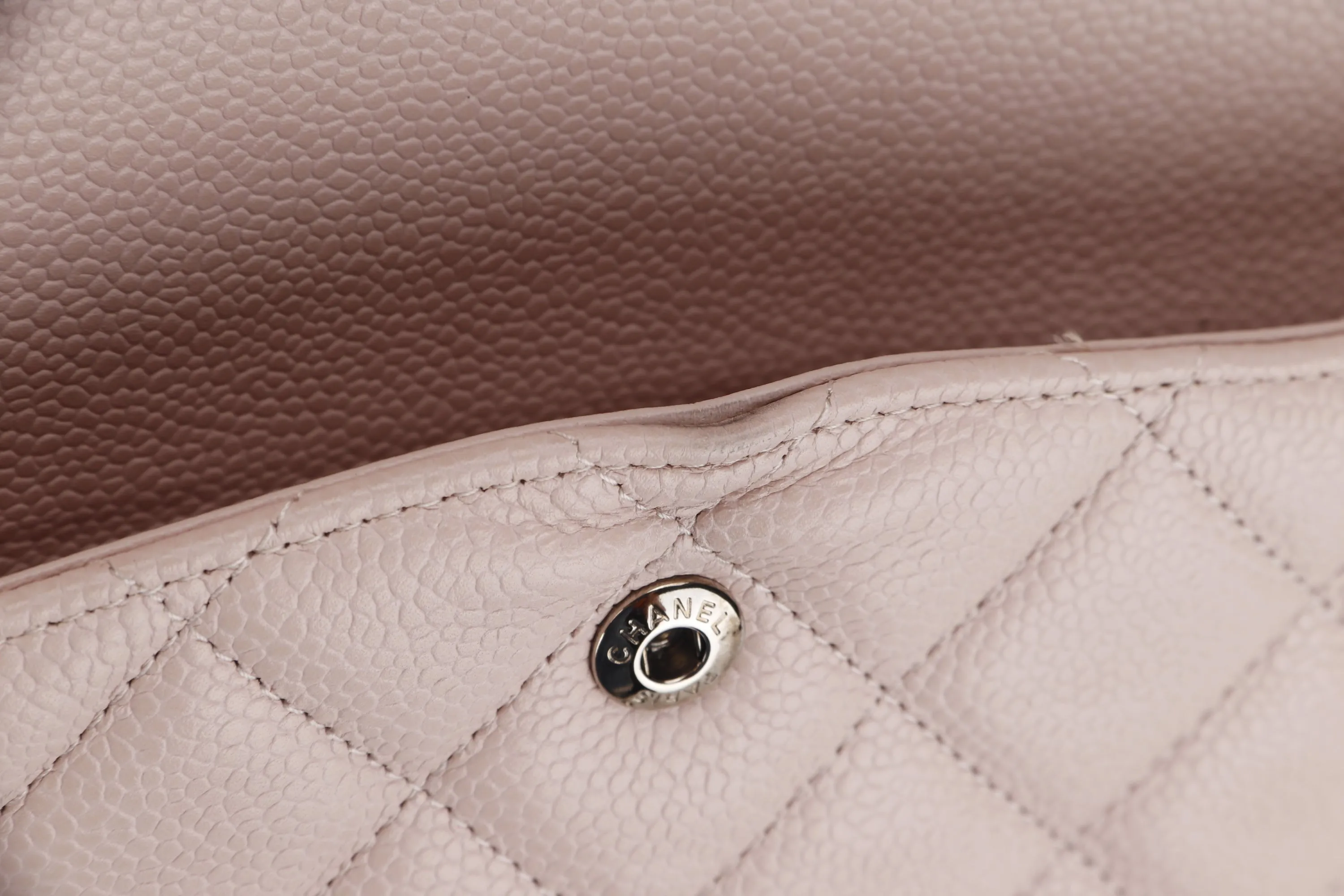 CHANEL DOUBLE FLAP BAG (1893xxxx) JUMBO LIGHT PINK CAVIAR LEATHER SILVER HARDWARE, WITH DUST COVER, NO CARD