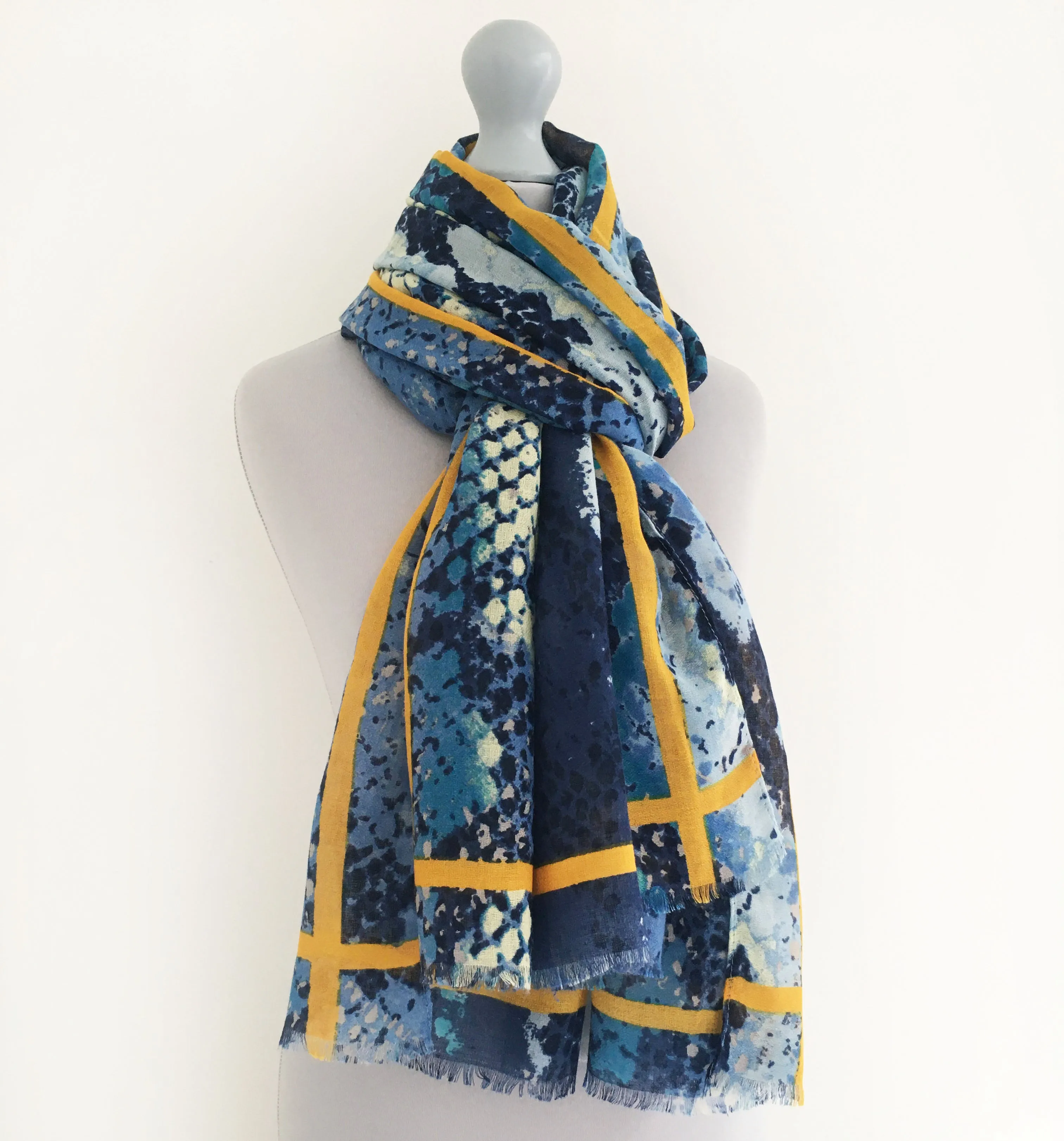 LARGE BLUE SNAKESKIN PRINT SHAWL SCARF WITH STRIPE