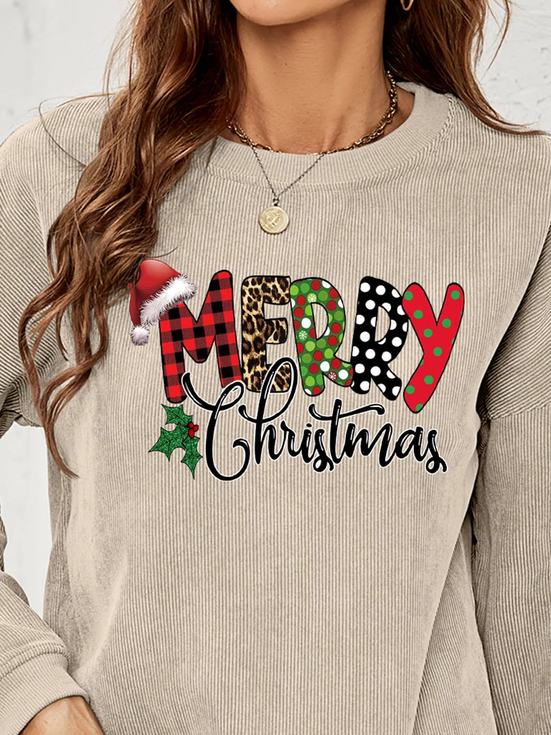 MERRY CHRISTMAS Graphic Sweatshirt