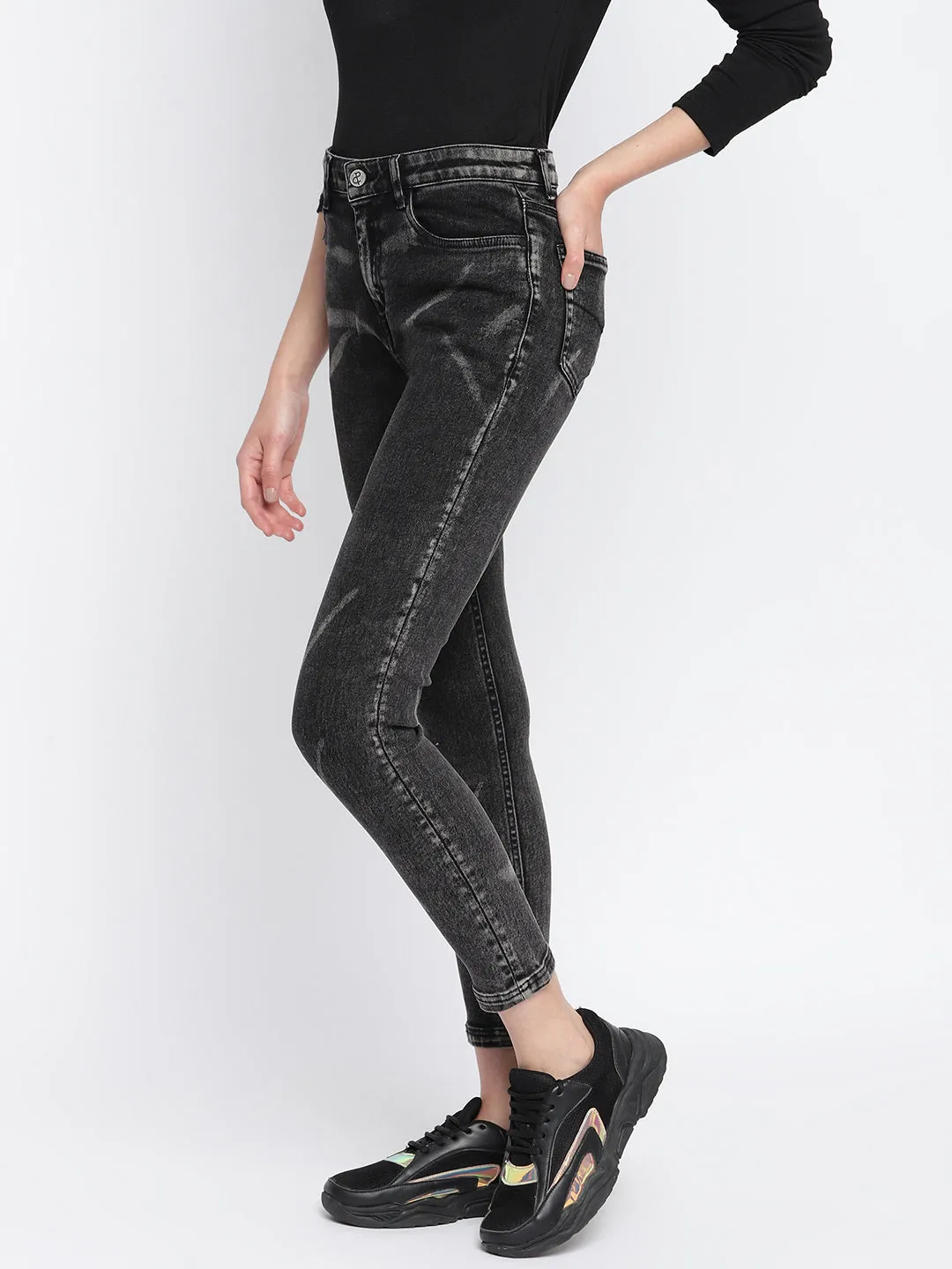 Women Black Skinny Fit Denim Jeans